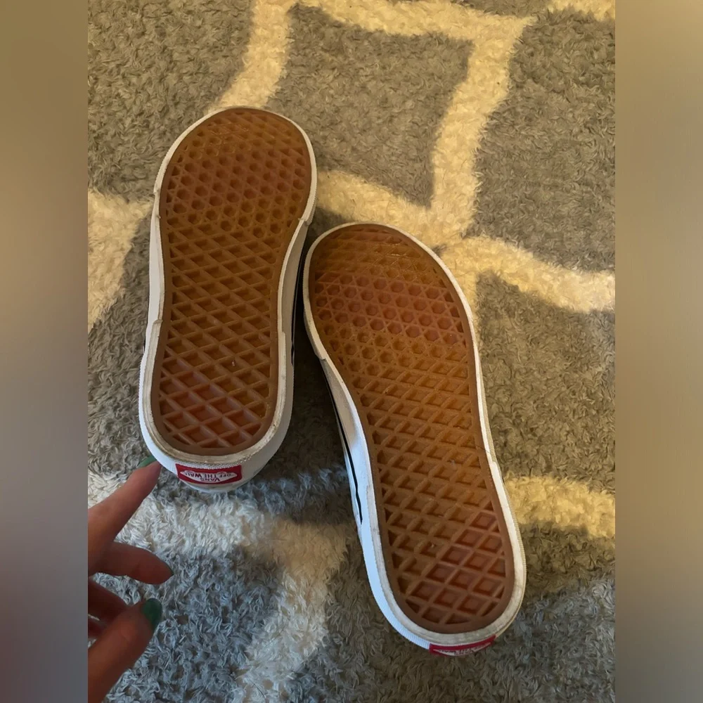 Checkered Vans - Picture 3 of 6